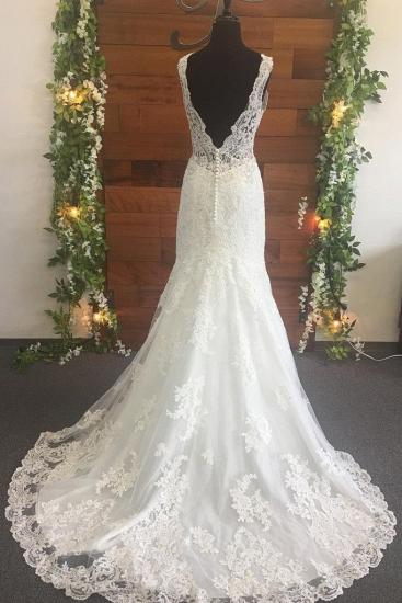 TsClothzone Elegant Straps V-Neck Tulle Wedding Dress Mermaid Appliques Sleeveless Beadings Bridal Gowns Online_2