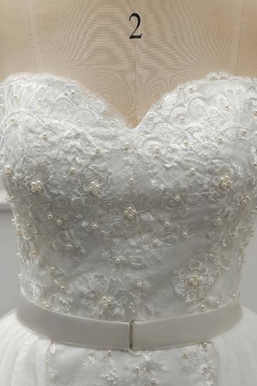 TsClothzone Stilvolles trägerloses weißes Hochzeitskleid aus Tüll mit ärmellosen A-Linien-Brautkleidern im Angebot_7