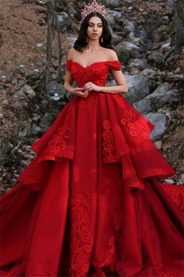 Luxuriöses schulterfreies Brautkleid mit Spitzenapplikationen | Überrock ärmellose rote Brautkleider