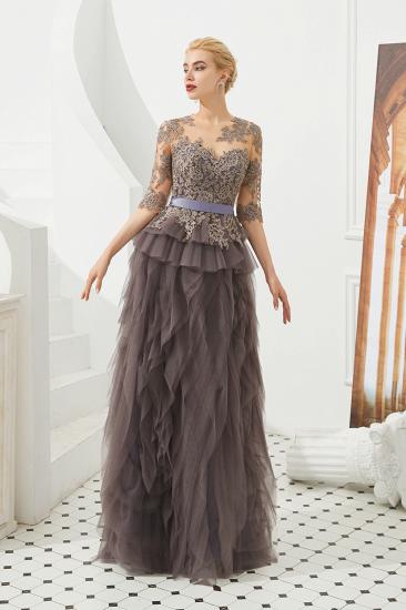 Modest Long Sleeve Grau Brautmutterkleid mit fließenden Rüschen | Elegantes Abendkleid mit Illusionsausschnitt_6