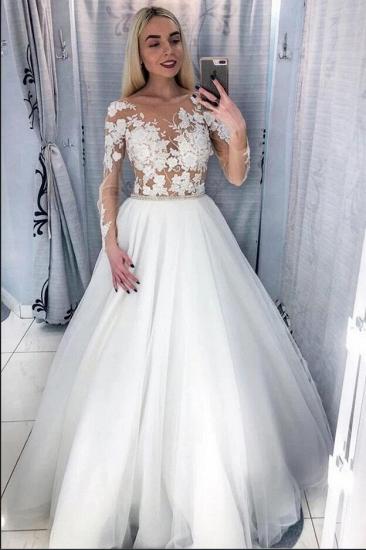 Elegantes Hochzeitskleid in A-Linie mit langen Ärmeln und Blumenapplikationen_2