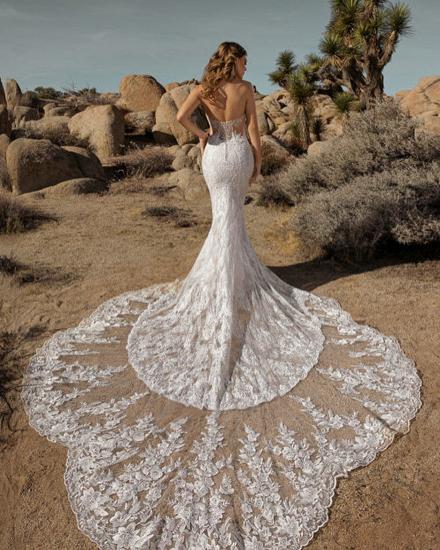 Dazzling Sweetheart Mermaid Garden Wedding Gown with Lace Appliques_2