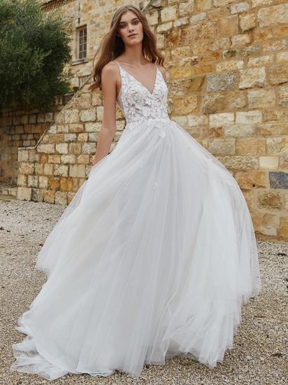 Spaghetti Straps V Neck Tulle Zipper A-Line Wedding Dresses With Lace