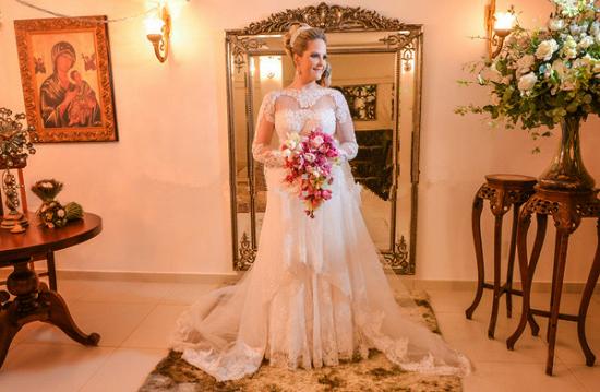 Elegant Lace Plus Size Wedding Dress 2022 Long Sleeve A-line Bride Dresses with Long Train_6