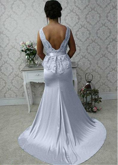 Langes Brautjungfernkleid im Meerjungfrau-Stil aus Satin in Silber mit Gürtel_2