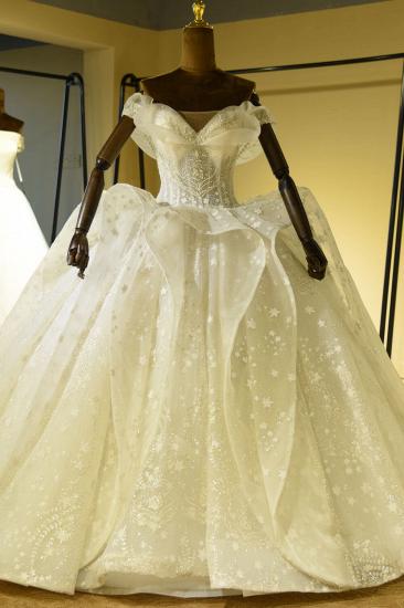 Luxuriöses Ballkleid-Hochzeitskleid aus Tüll mit Herzausschnitt und Rüschen