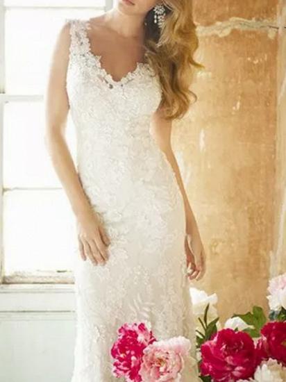 Country Plus Size Sheath Wedding Dress V-neck Lace Sleeveless Bridal Gowns with Sweep Train_2
