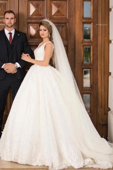 Stunning Sleeveless White Garden Ball Gown Aline Wedding Dress with Floral Lace Appliqué_1