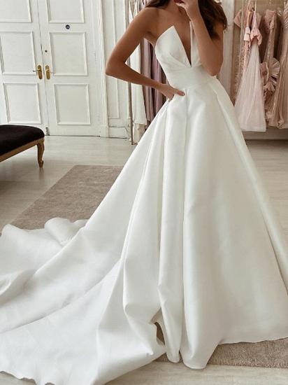 Country Plus Size A-Line Wedding Dress Strapless Satin Sleeveless Bridal Gowns with Sweep Train