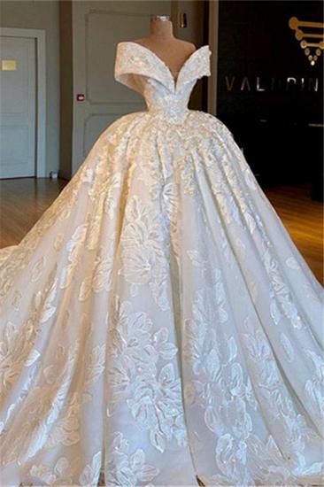 Wunderschöne schulterfreie Brautkleider aus Spitze | 2022 Braut-Ballkleid online_2