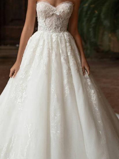 Formal Ball Gown Wedding Dress Strapless Lace Tulle Plus Size Strapless Bridal Gowns with Sweep Train_2