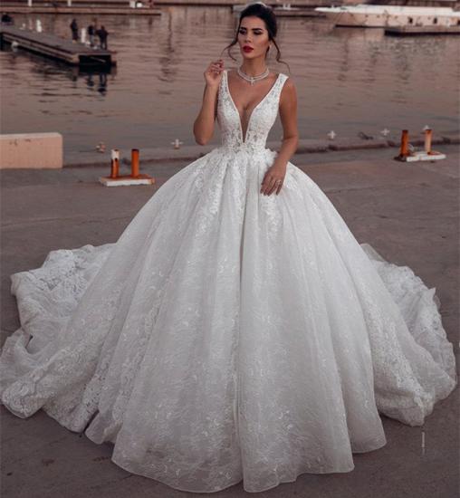 Glamorous Lace Deep-V-Neck Wedding Dress | 2022 Sleeveless Bridal Gowns Online_3