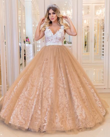 2022 Elegant V-Neck Lace Wedding Dresses | Sleeveless Ball Gown Evening Dresses with Buttons_3