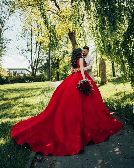 Glamorous Red Sweetheart Aline Ball Gown_3