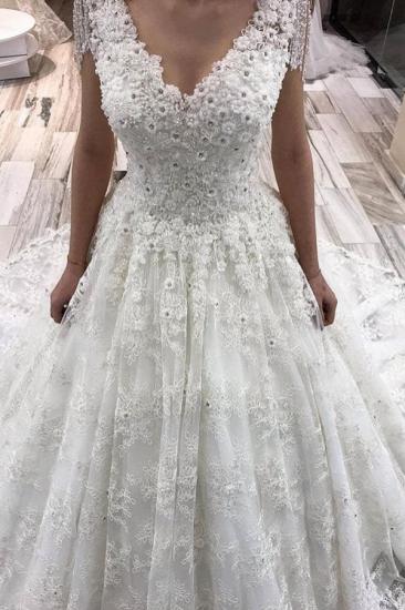 Charming Sleveless Tassels A-line Ball Gown Wedding Dress