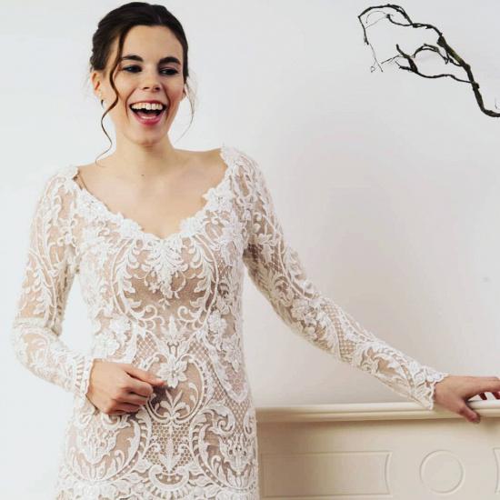 Boho Floral Lace Long Sleeves Wedding Dress V-Neck_3