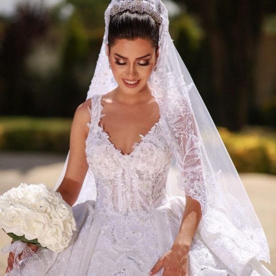 Gorgeous Off Shoulder Princess Ball Gown Bridal Gown with Cathedral Train_4