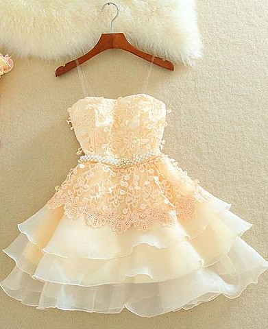 Schöne Mini-Pfirsich-Heimkehr-Kleider Organza Süßes mehrschichtiges Abendkleid