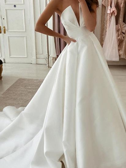 Country Plus Size A-Line Wedding Dress Strapless Satin Sleeveless Bridal Gowns with Sweep Train_2