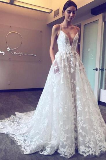 Elegant V Neck  White Wedding Dresses With Spaghetti Straps_1