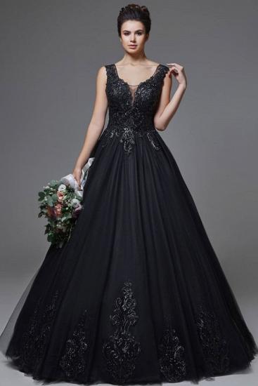 Elegant V-Neck Sleeveless Tulle Lace Wedding Gown_1